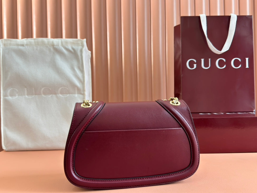 Gucci 26S Blondie Shoulder Bag 26 in Dark Red Calfskin