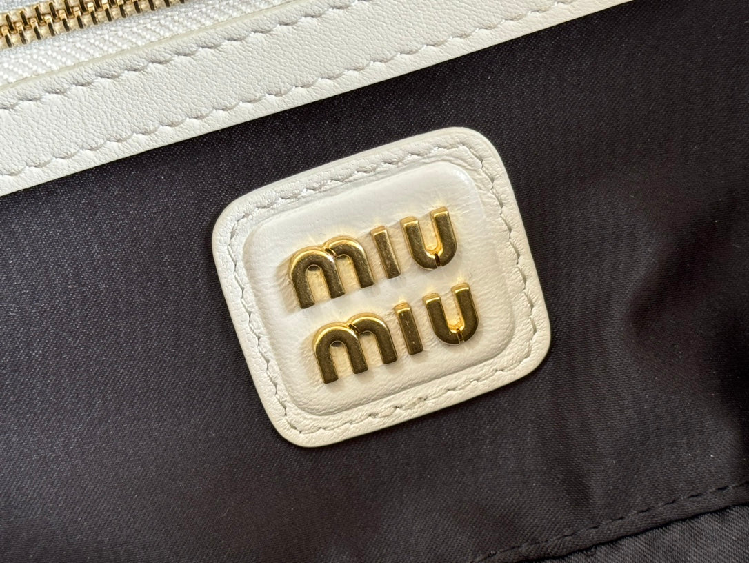 Arcadie Matelassé Bag 27 in White Calfskin Gold Hardware